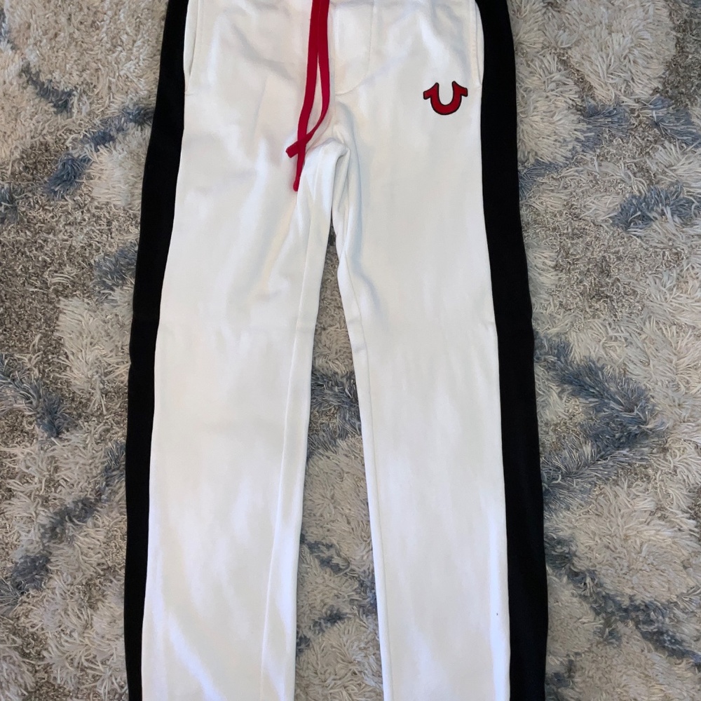 True Religion Men Set ** MIXED SIZE ** - Picture 4 of 5